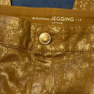 Chico’s The Platinum Jegging Slim Fit